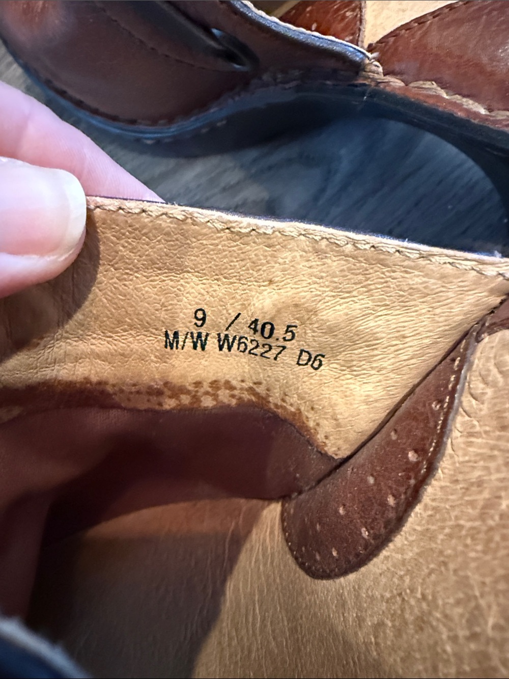BORN Brown Leather Wedge Clogs 9 - Picture 4 of 7